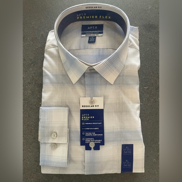 Two long sleeved men collared shirts - Picture 5 of 6